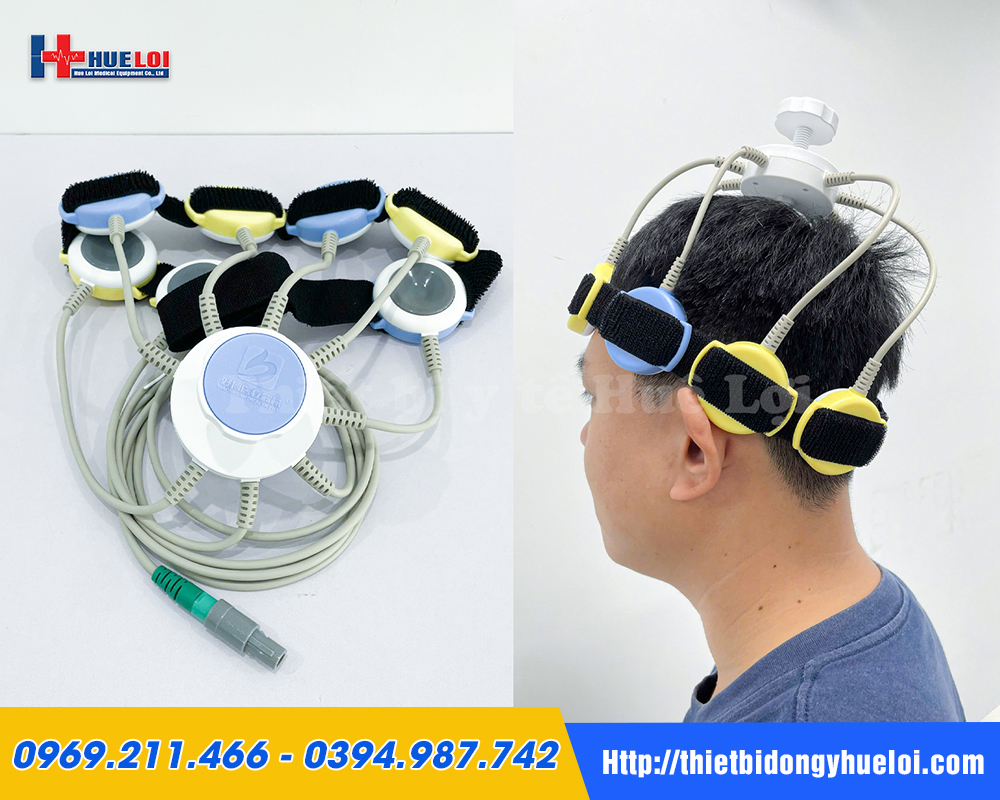 Mũ điện cực rTMS của m&aacute;y điện trị liệu n&atilde;o HB510B khi đội l&ecirc;n đầu
