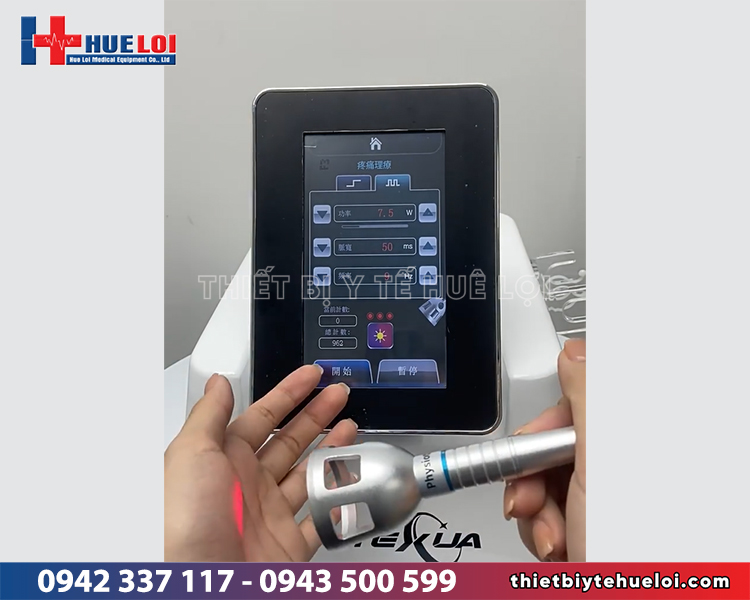 THIẾT BỊ LASER TRỊ LIỆU EC30