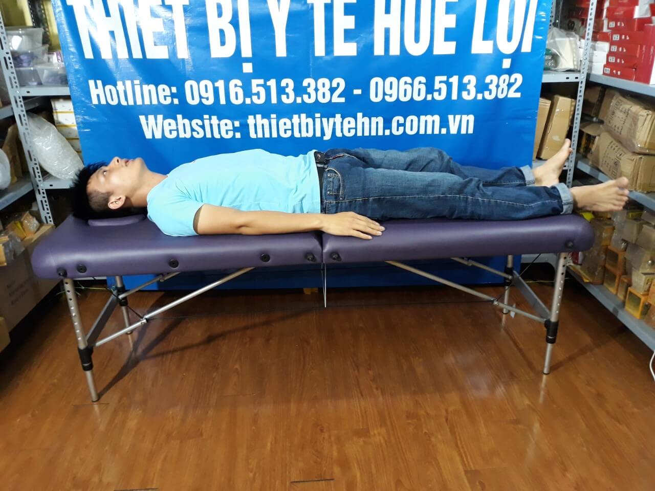 giường spa gấp gọn chân nhôm